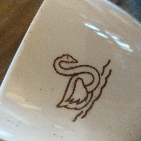 Pair of Vintage Schwan's Ice Cream Coffee Mugs. Swan Logo. - Picture 11 of 11